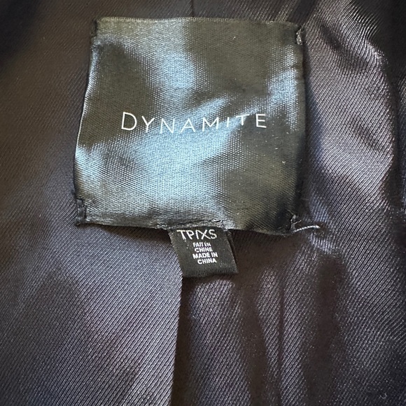 Dynamite cropped blazer - Picture 3 of 3